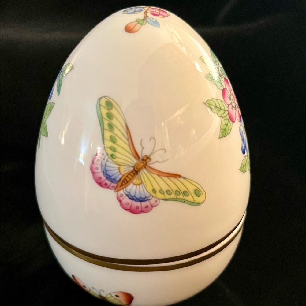 Herend Hungary Bone China Egg